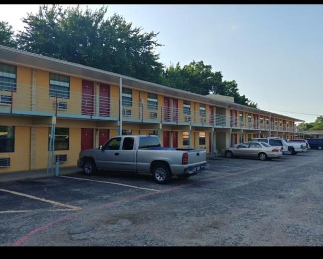 Budget Inn Denison Exterior photo
